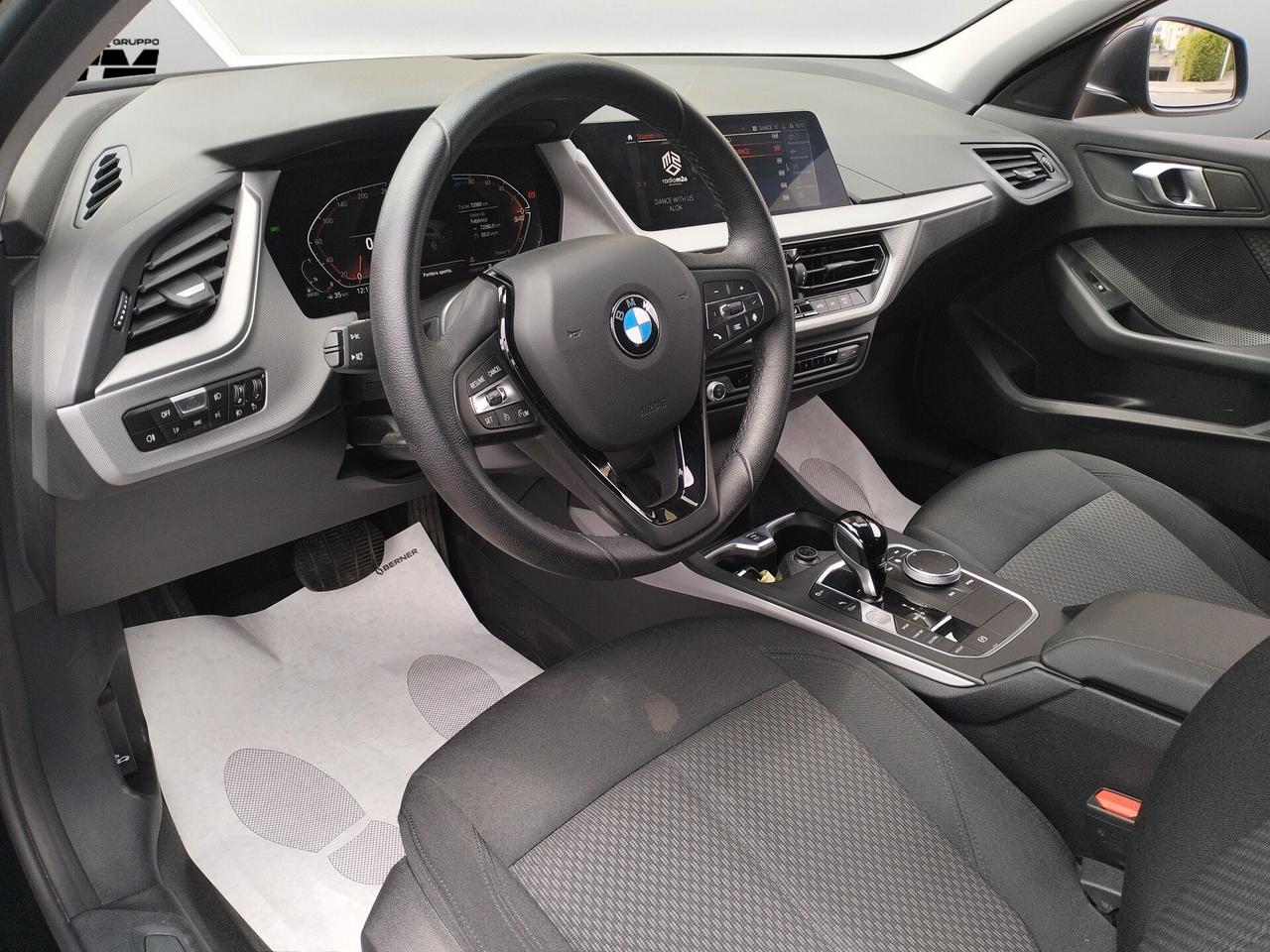 BMW 120d Serie 1 F40 xdrive Business auto