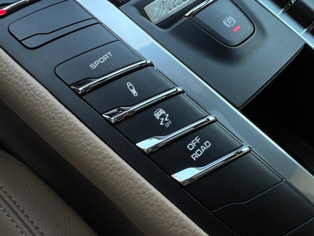 PORSCHE Macan 2.0 PDK 245cv