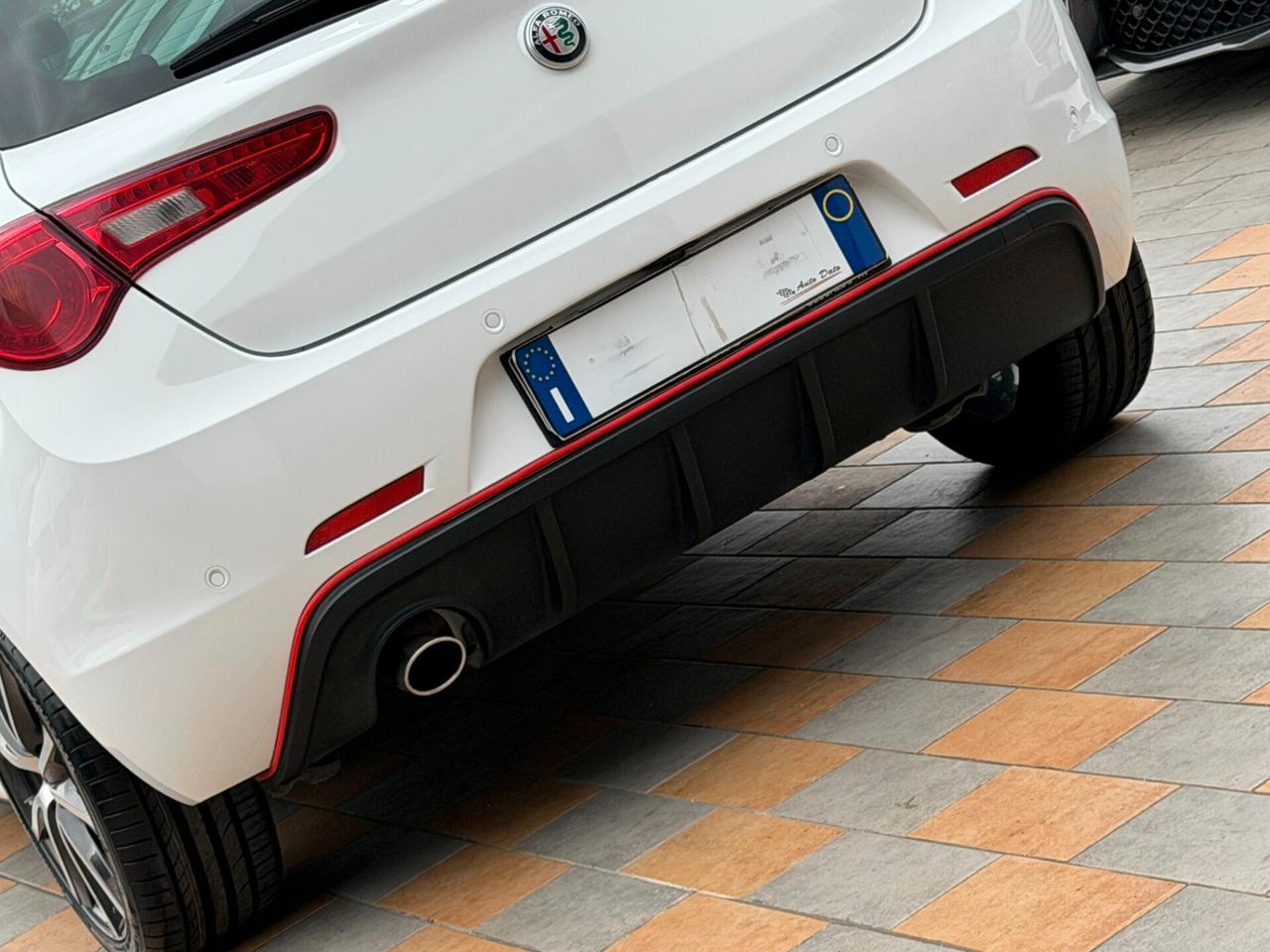 Alfa Romeo Giulietta 1.6 M.JET 120 cv. SUPER (Pack Sport)