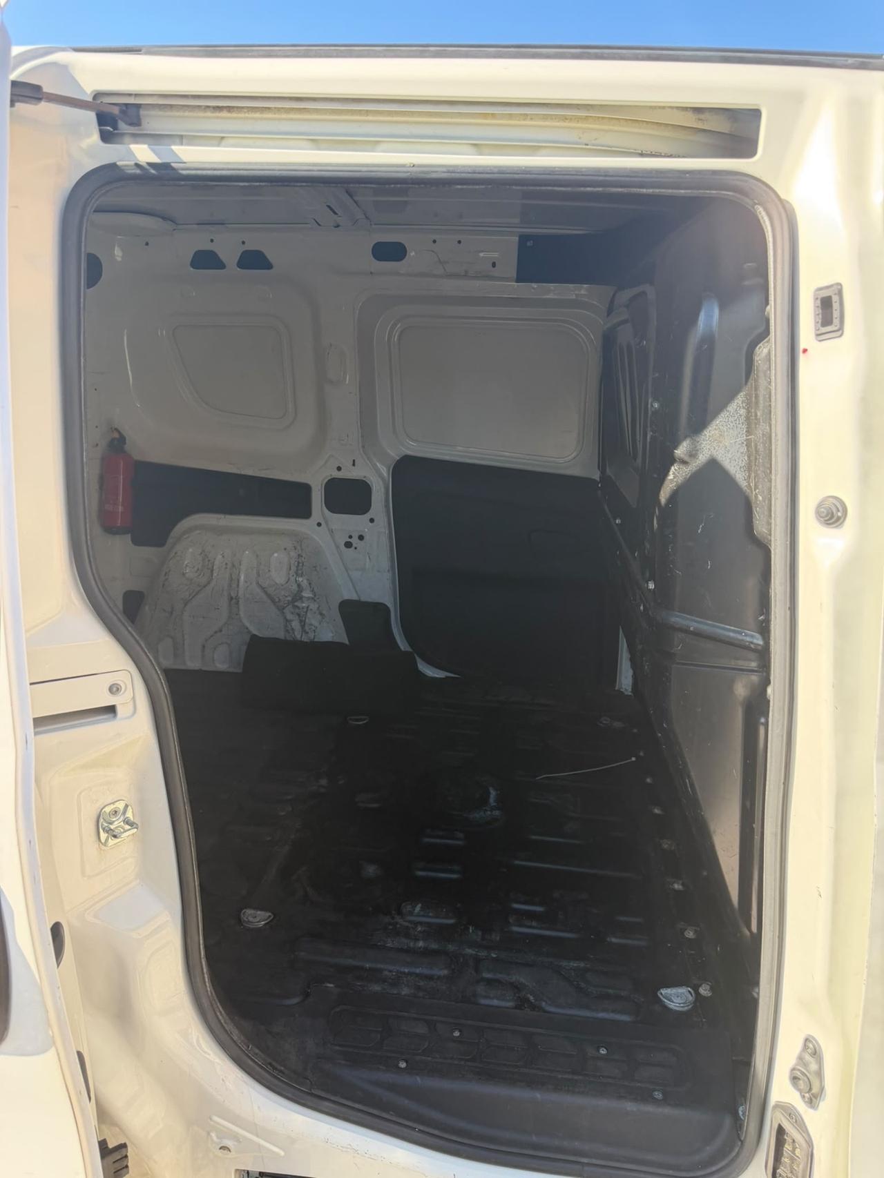 Fiat Doblo 1.6 MJT 105CV PC-TN Cargo Lamierato SX