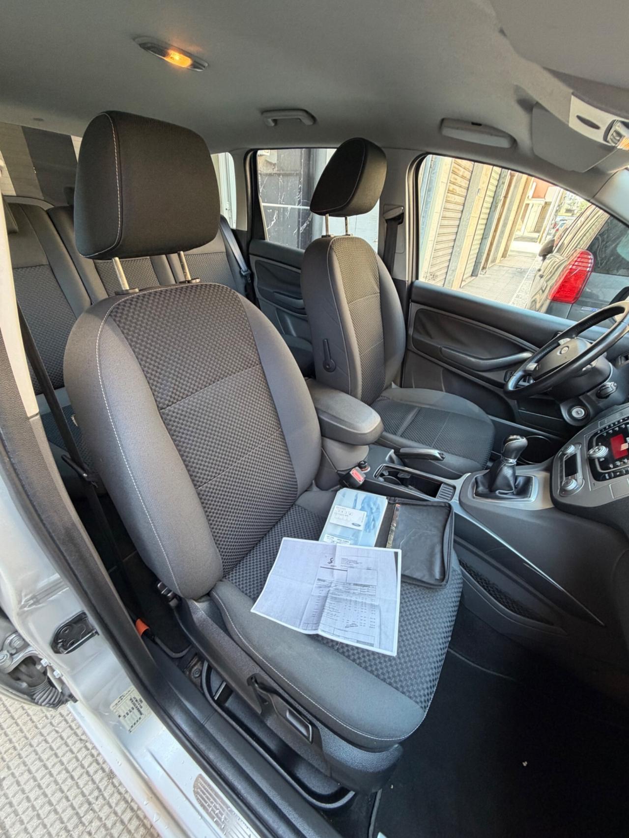 Ford C-Max 1.6 TDCi 90 CV Titanium