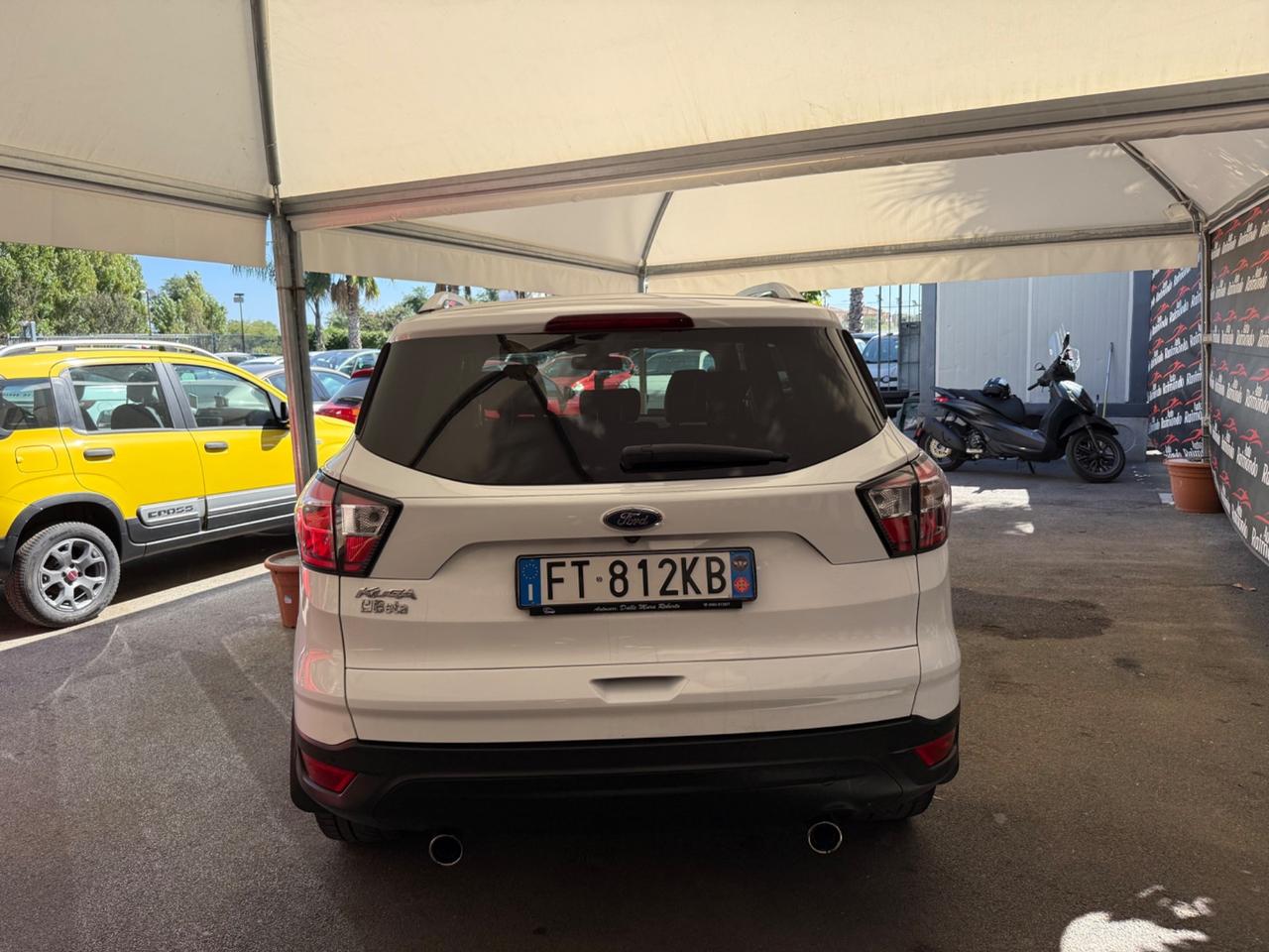 Ford Kuga 1.5 TDCI 120 CV S&S 2WD Powershift Edition