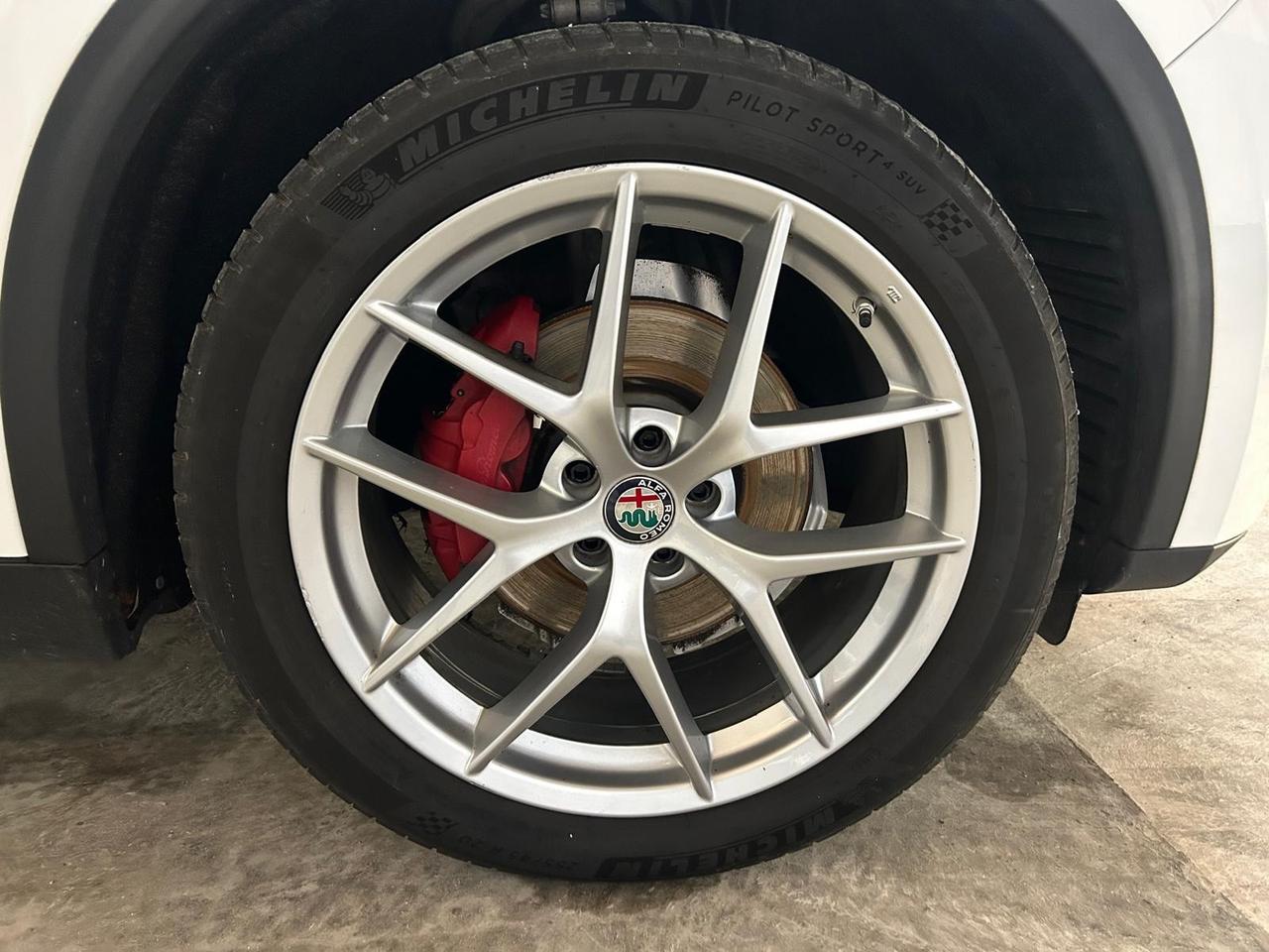 Alfa Romeo Stelvio 2.2 Turbodiesel 210 CV AT8 Q4 Super