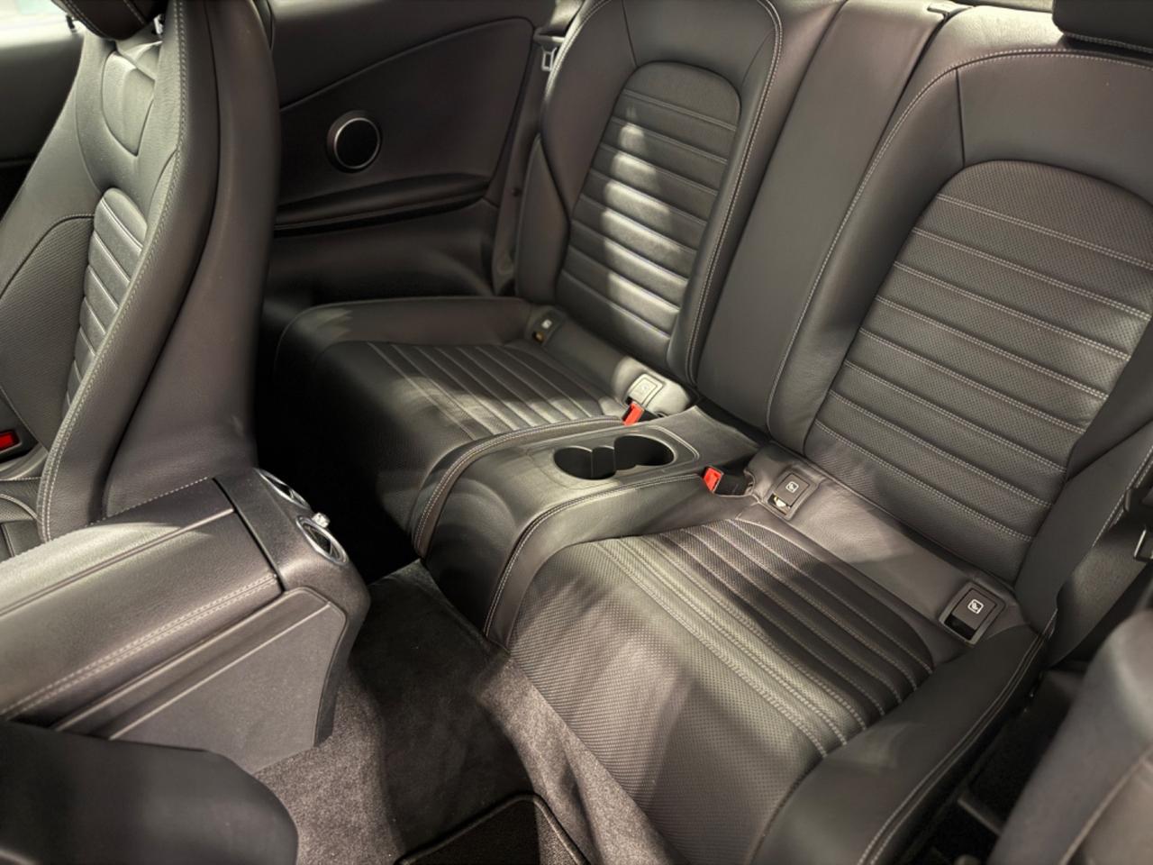 Mercedes-benz C 220 d Auto 4Matic Coupé Premium
