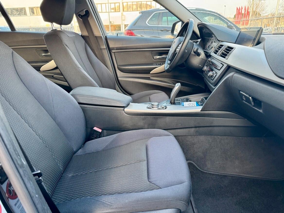 Bmw 316d Touring AUTOM.+LED