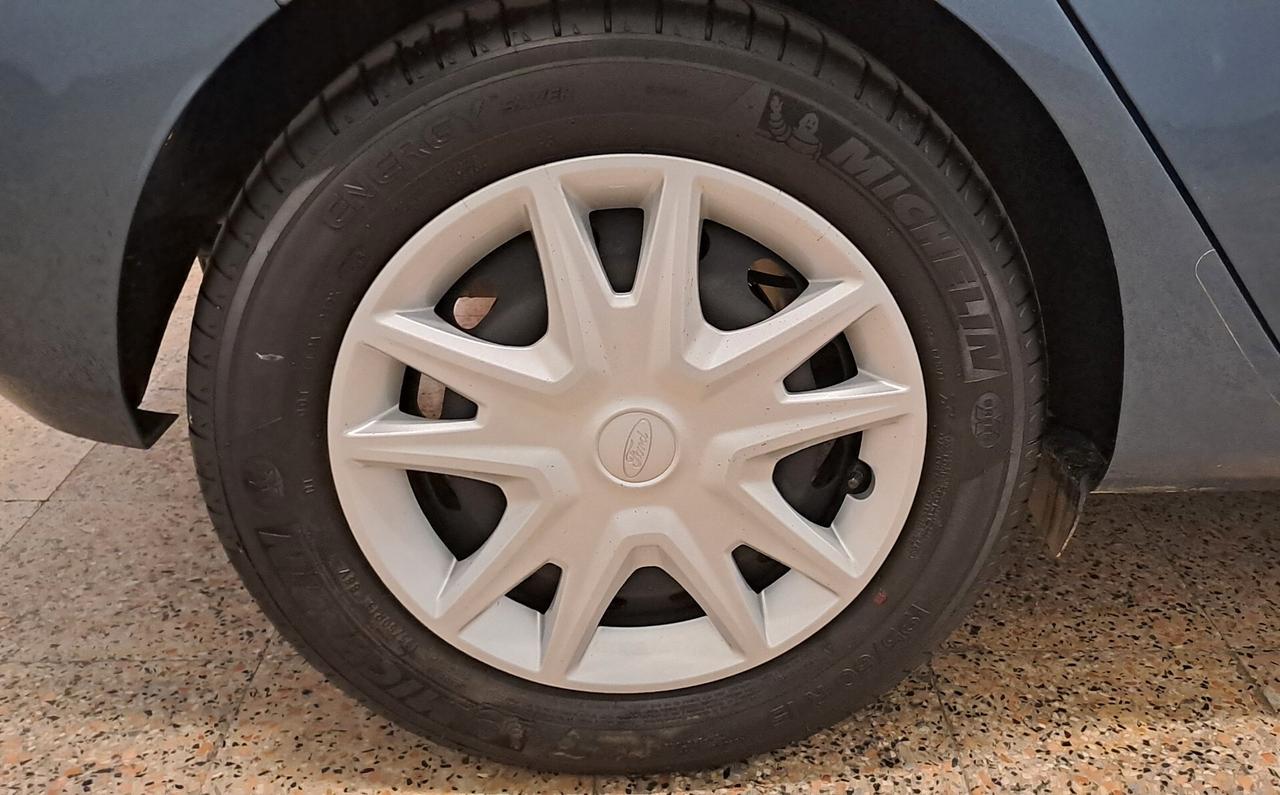 Ford Fiesta 1.1 5p solo 11500 km