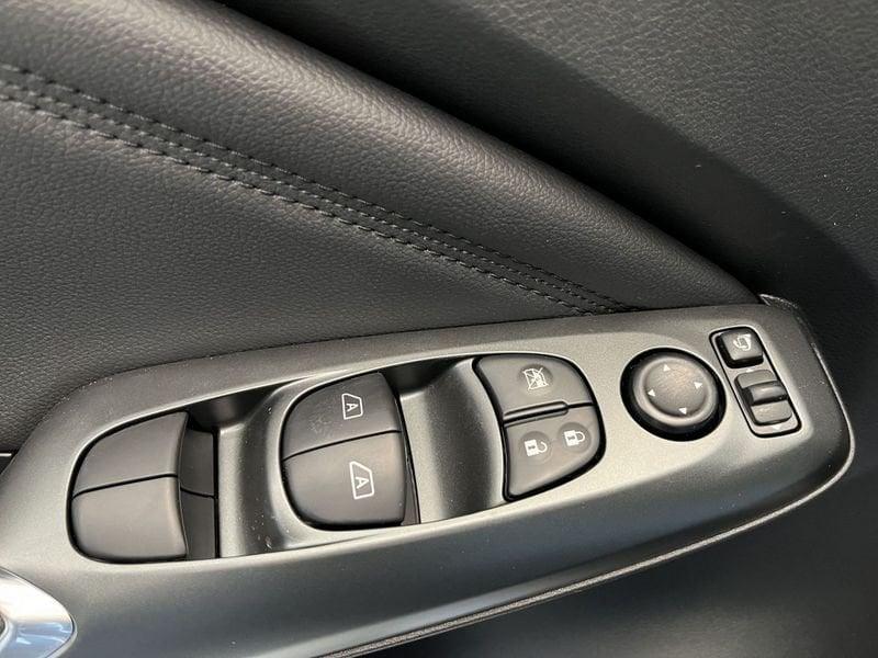 Nissan Juke Juke 1.0 dig-t N-Connecta 114cv dct