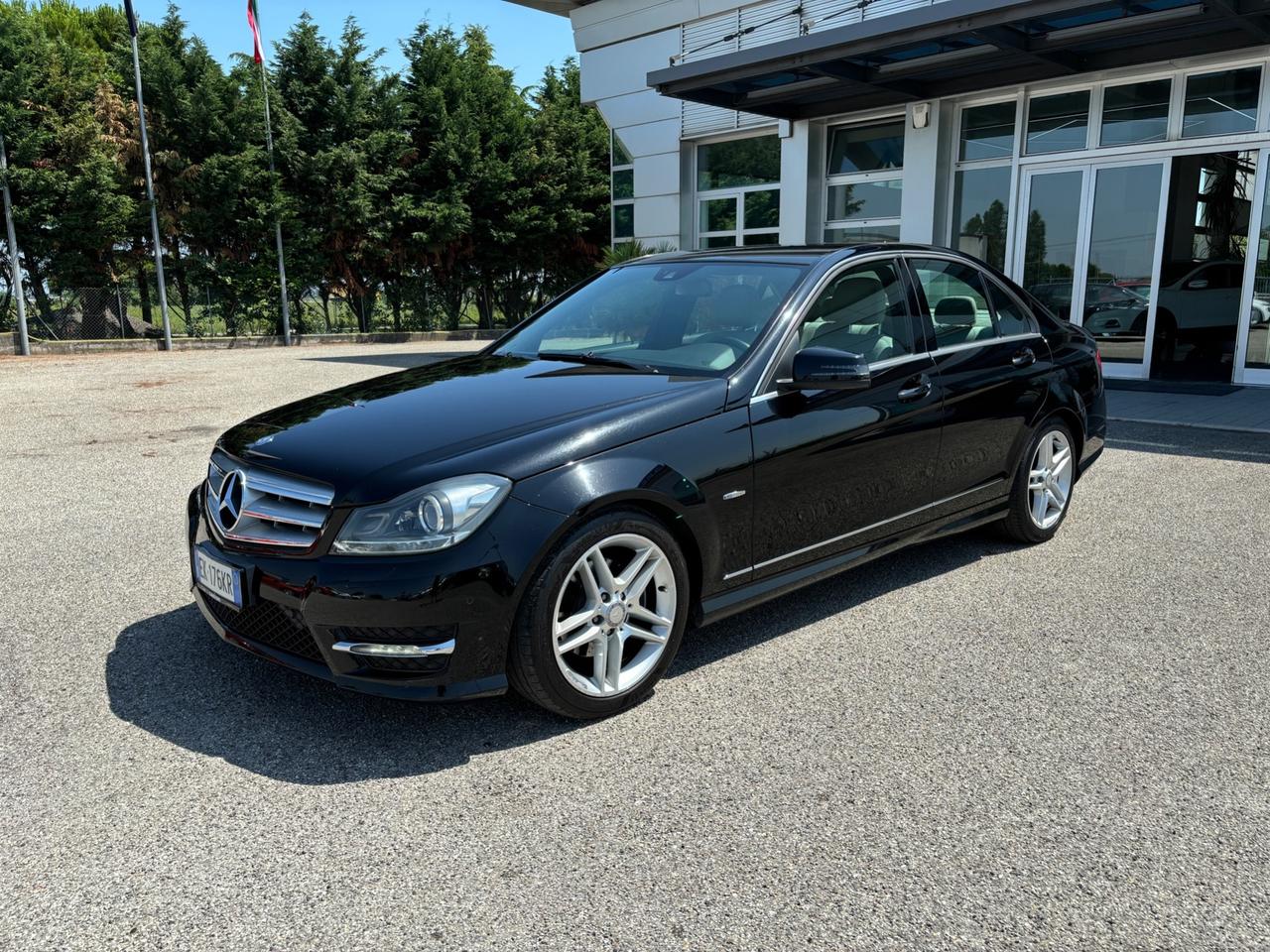 Mercedes-benz C 200 CDI Avantgarde AMG - 2011