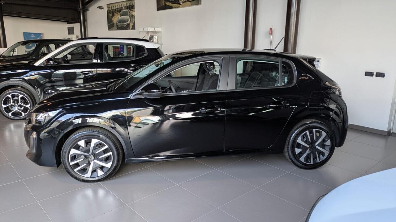 Peugeot 208 100 STYLE