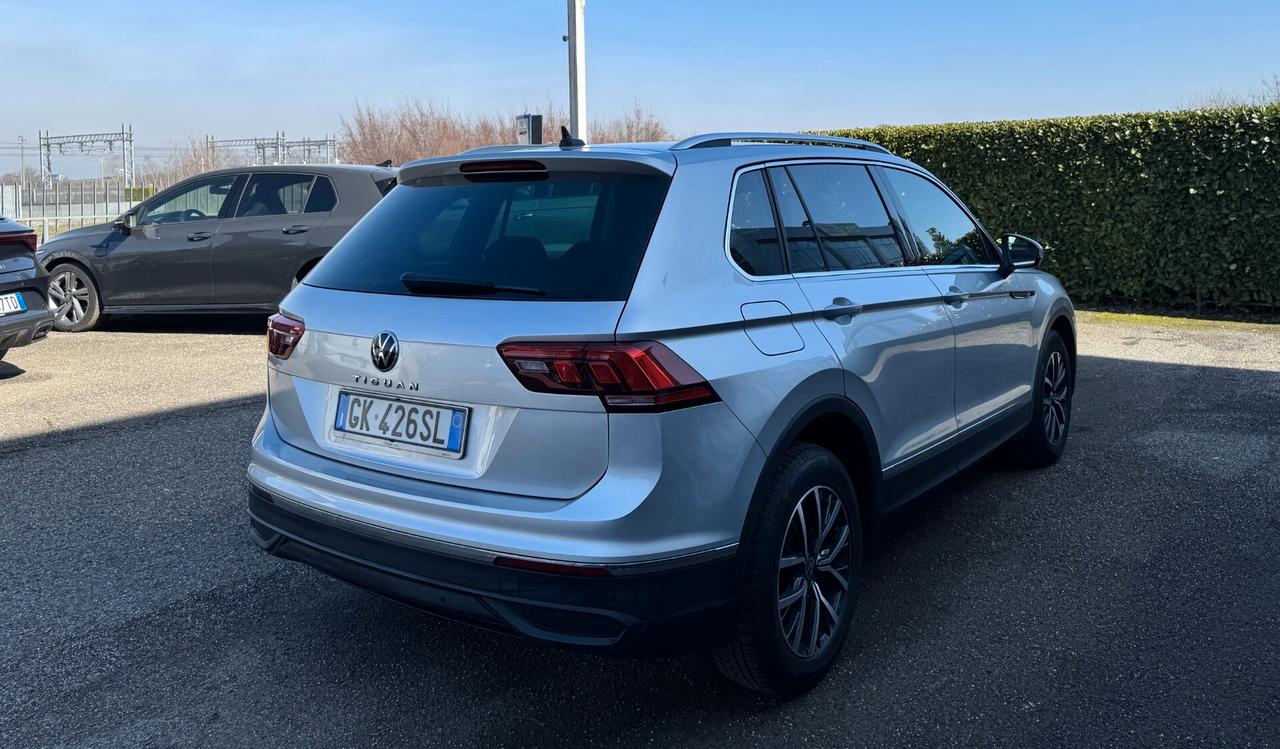 Volkswagen Tiguan 2.0 tdi Life 150cv dsg / NO VINCOLI
