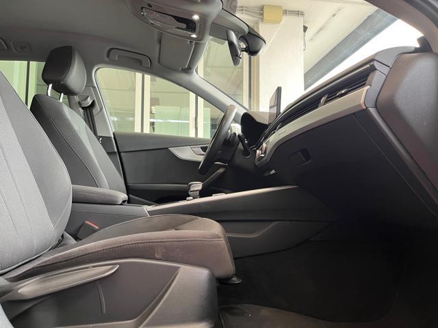 AUDI A4 Avant 40 TDI quattro S tronic Business