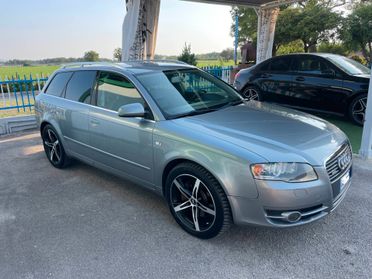 Audi A4 3.0 V6 TDI Avant quattro Sport S TRONIC