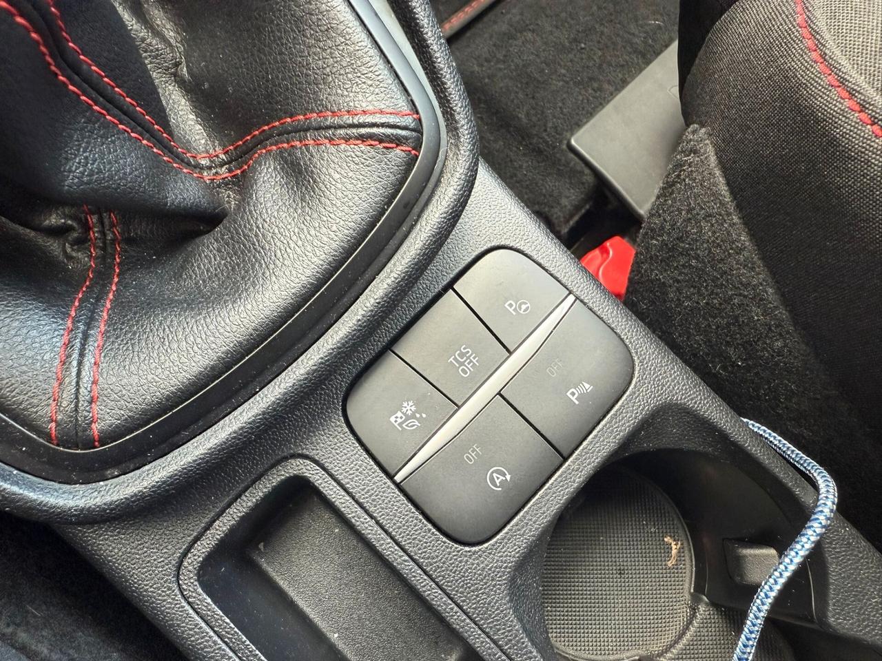 Ford Fiesta 1.0 Ecoboost Hybrid 125 CV 5 porte ST-Line