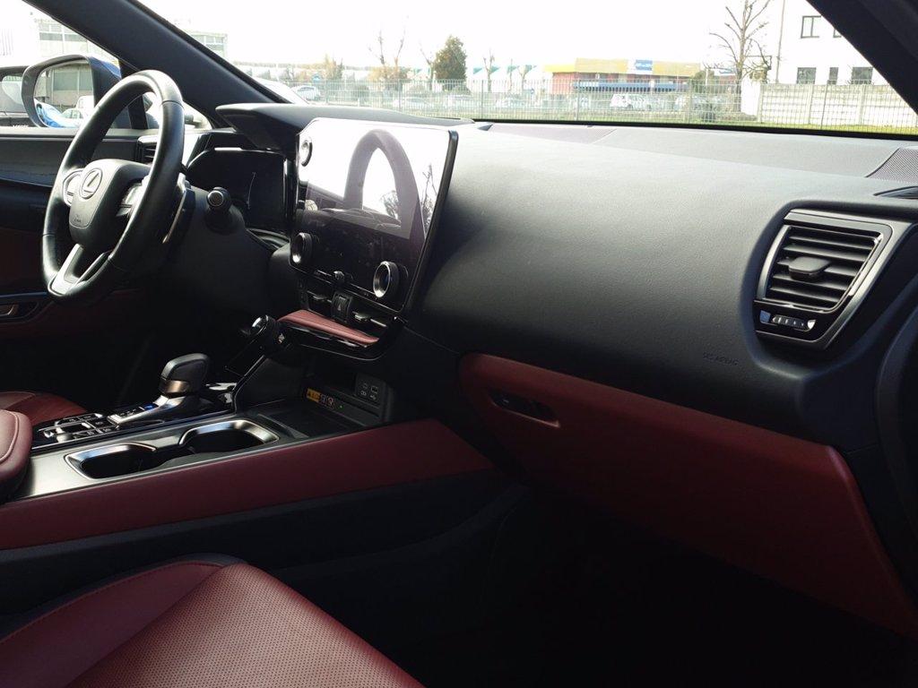 LEXUS Nx 450h+ 2.5 phev luxury 4wd 309cv e-cvt del 2023