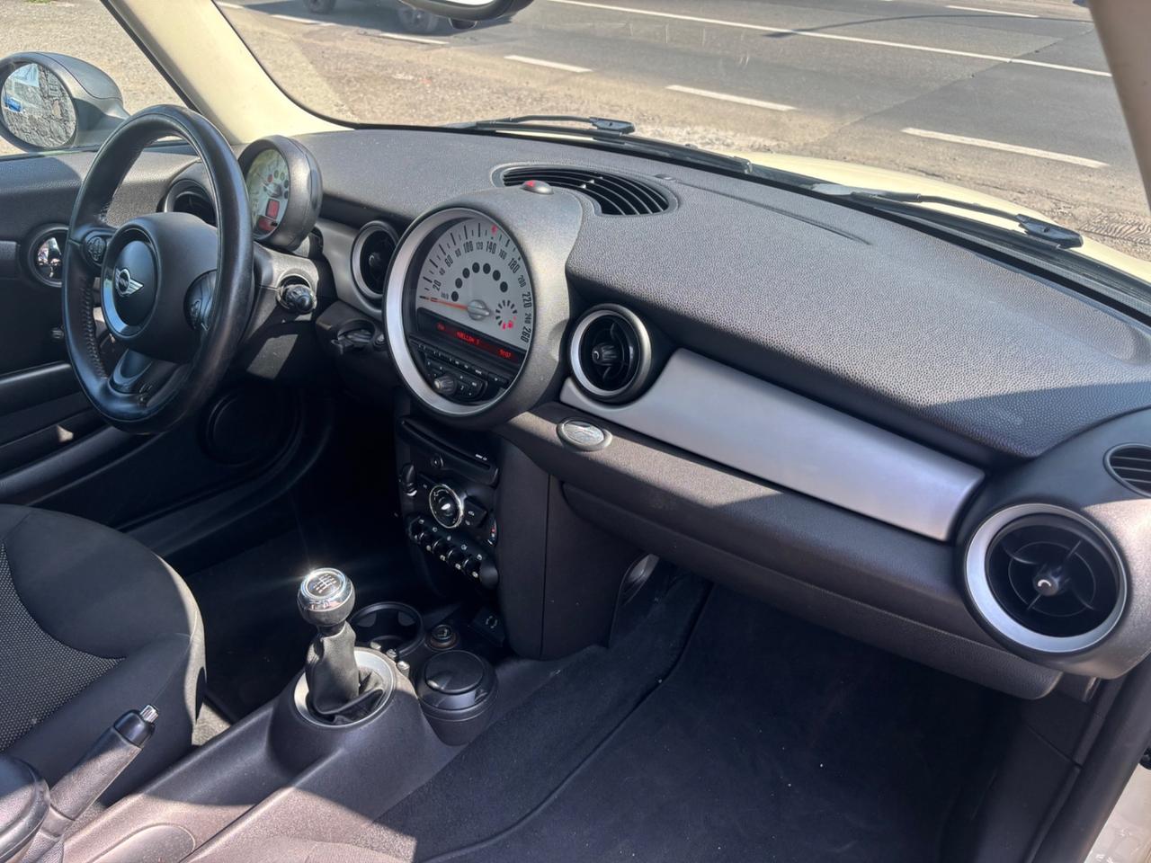 Mini 1.6 16V Cooper D