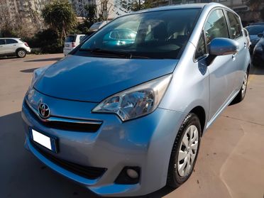 Toyota Verso-S 1.3 MT Active