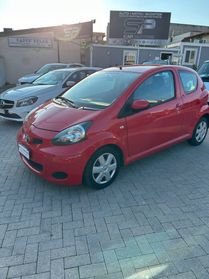 Toyota Aygo 1.0 12V VVT-i 3 porte Sol Red Edition