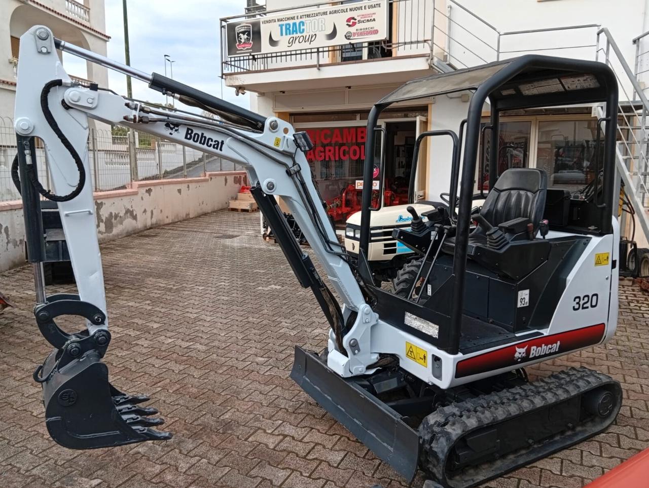 Escavatore Usato Bobcat 320 (17 Quintali)