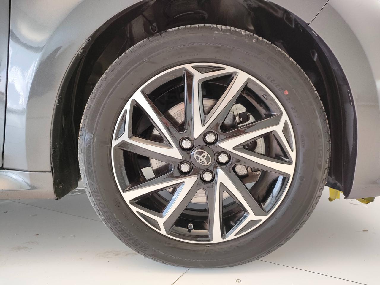 TOYOTA Yaris IV 2020 - Yaris 1.5h Trend
