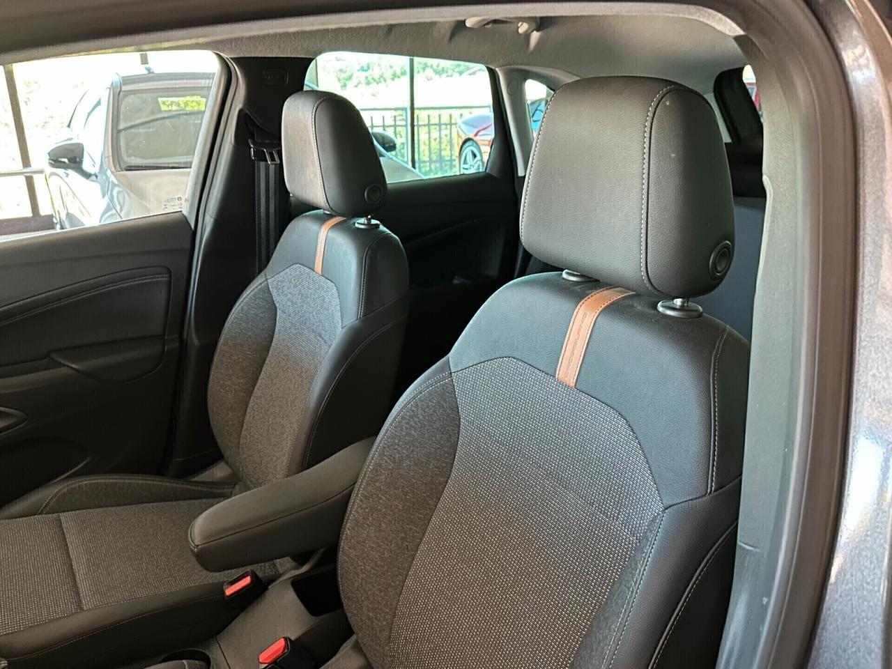 Opel Crossland 1.5 ECOTEC D 110 cv. ELEGANCE