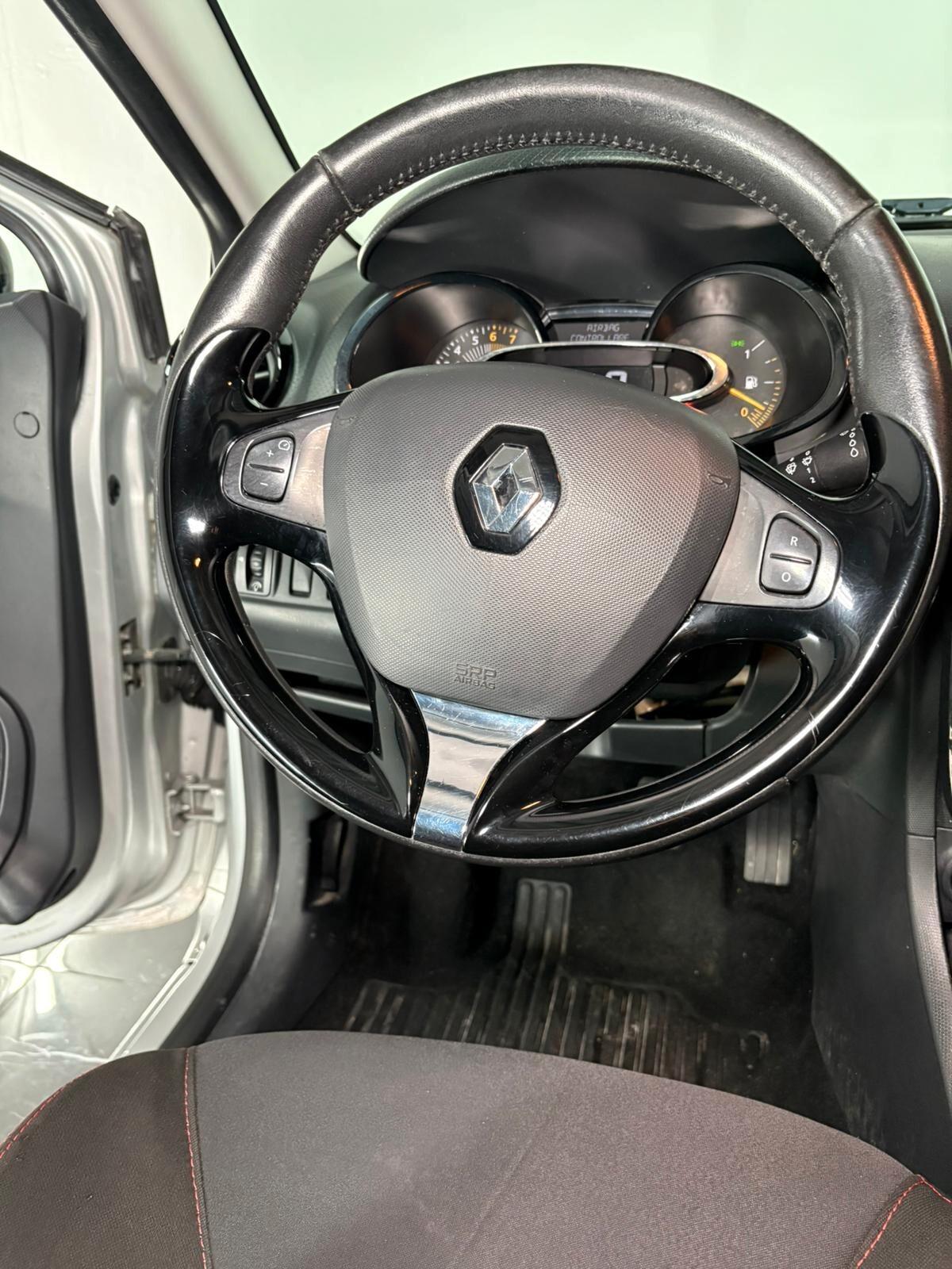 Renault Clio 1.2 75CV 5 porte Live