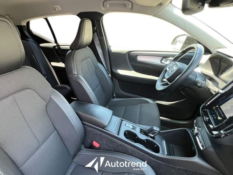 Volvo XC40 D3 150 CV AWD Automatica NAVI LED Business Plus