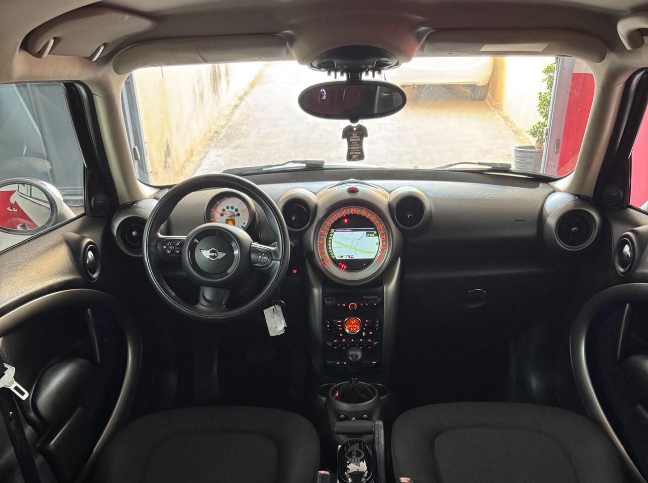 Mini Cooper D Countryman ALL 4 cambio automatico 130000 Chilometri
