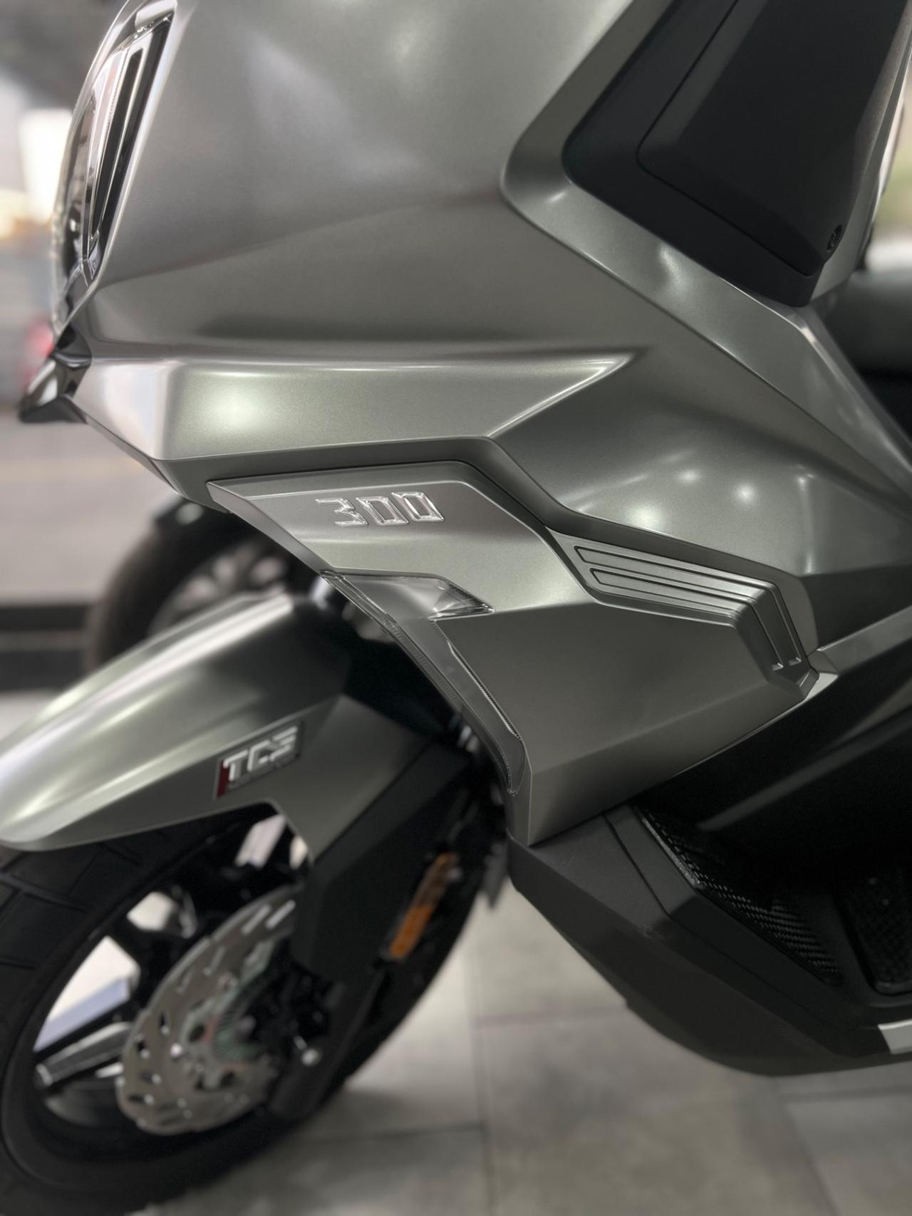 Sym ADX 300 NUOVO PRONTA CONSEGNA