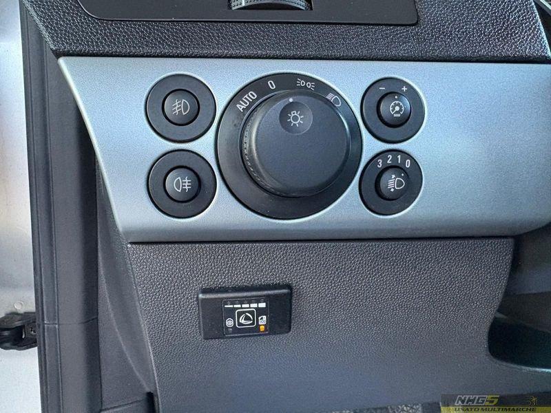 Opel Astra Astra 1.4 16V GPL-TECH 5 porte Enjoy