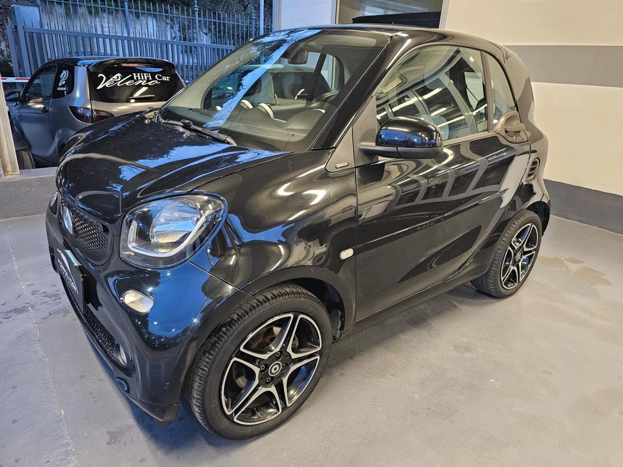 Smart ForTwo 1000 52 kW MHD coupé passion