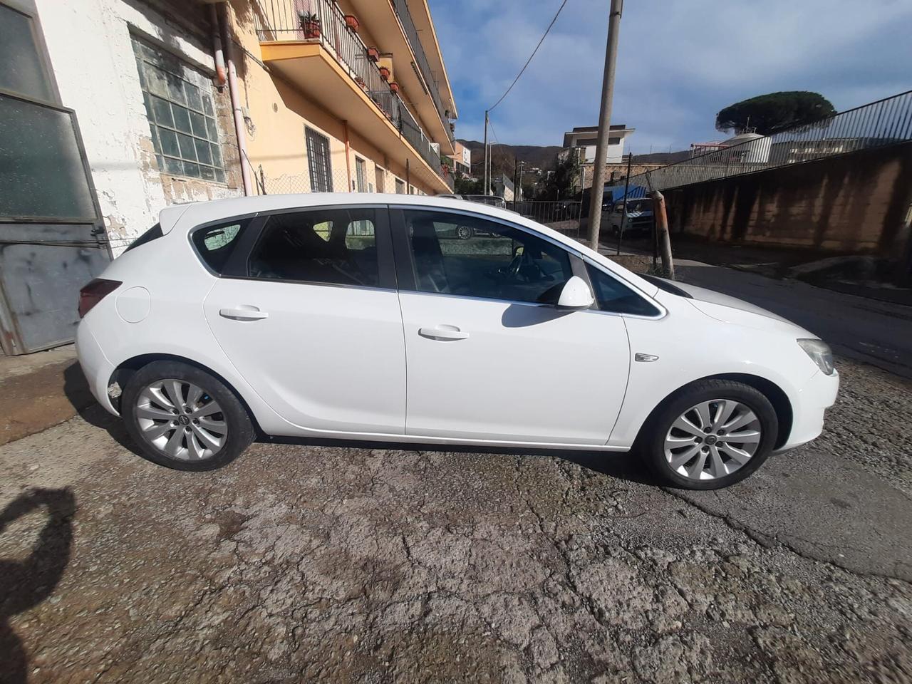 Opel Astra 1.7 CDTI 125CV 5 porte Cosmo