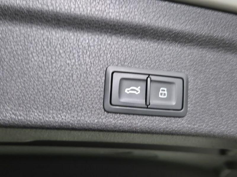 Audi Q3 I 2019 Sportback Diesel Sportback 35 2.0 tdi Business Plus s-tronic