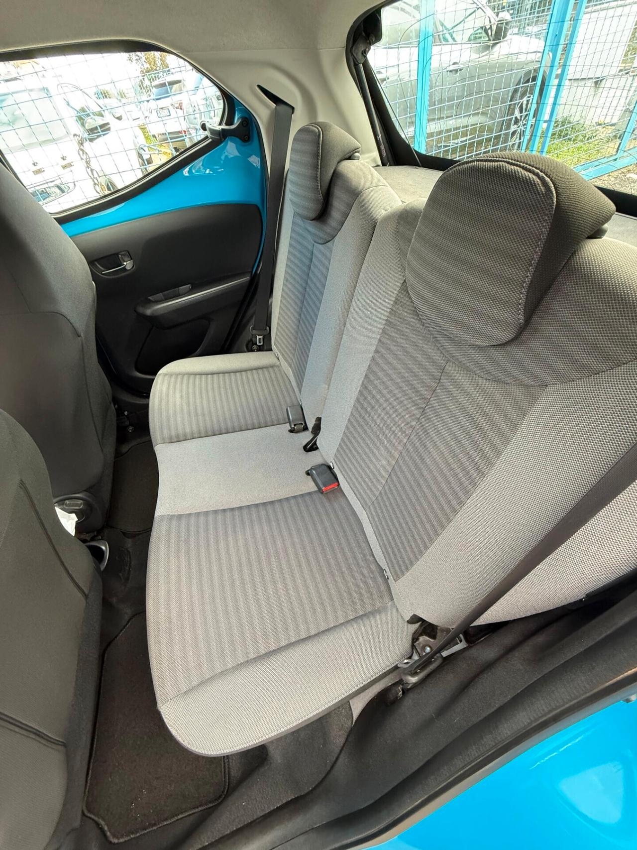 Toyota Aygo 5p 1.0 **UNICO PROPRIETARIO**