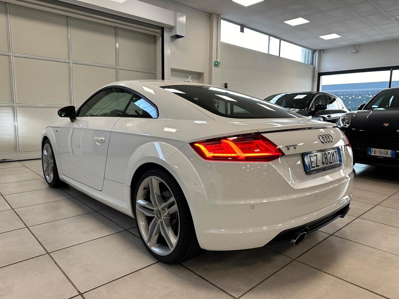 Audi TT Coupé 2.0 TFSI S line