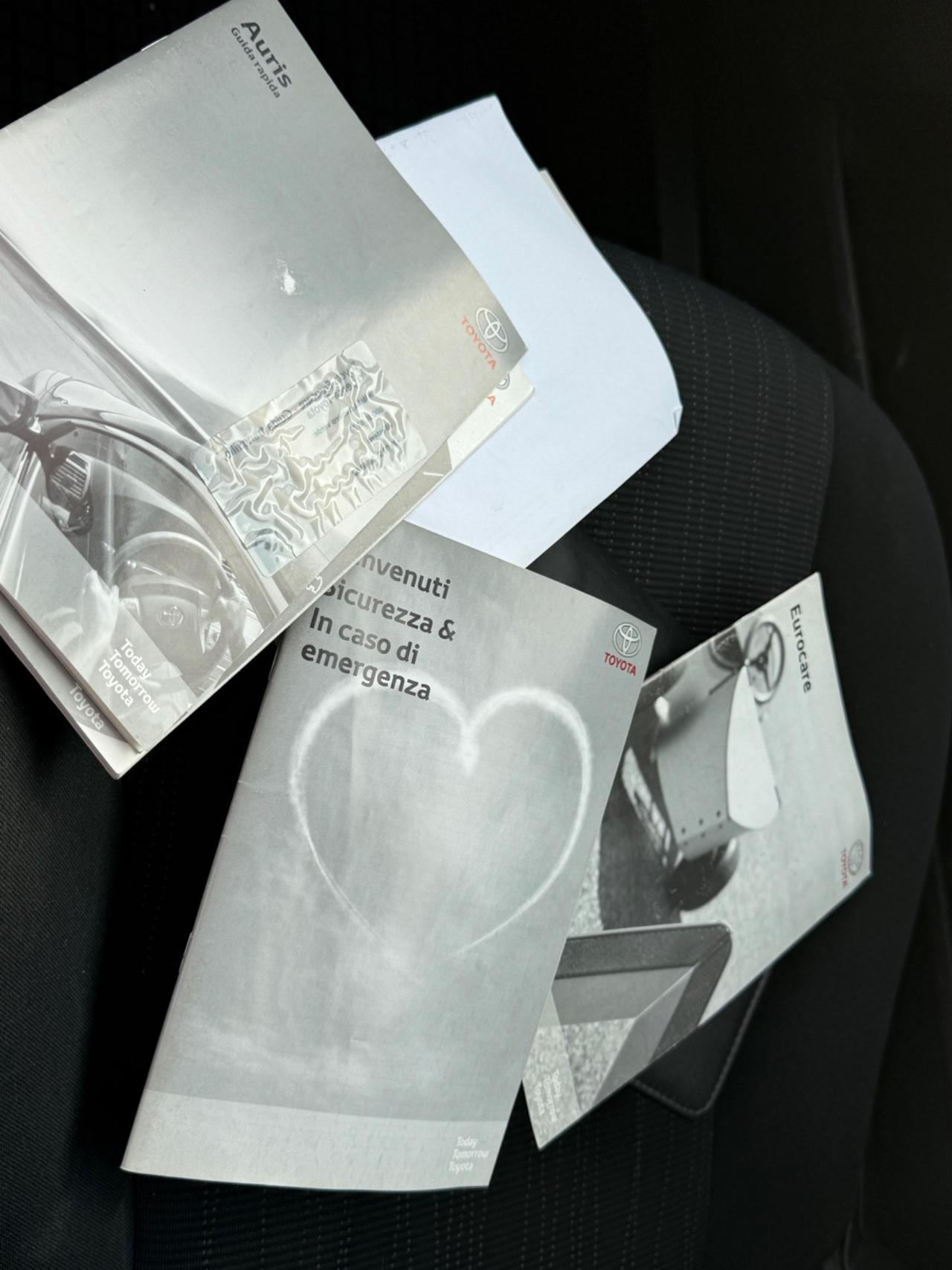 Toyota Auris 1.4 D-4D 3 porte Sol