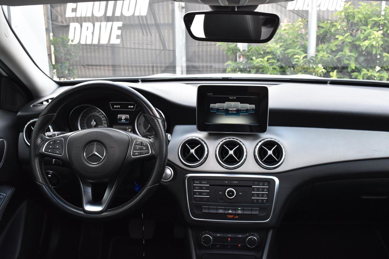 Mercedes-Benz GLA 180 D SPORT 109 CV AUTOMATICA - TETTO - ITALIANA - CAMERA - PERFETTA