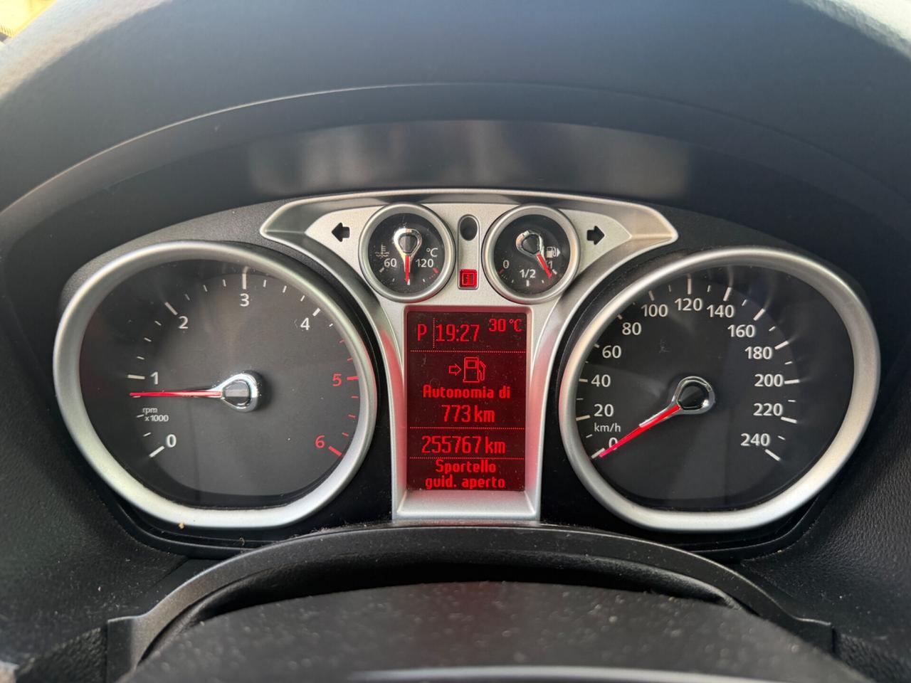 Ford Kuga 2.0 TDCi 163 PANORAMICO 4WD Titanium