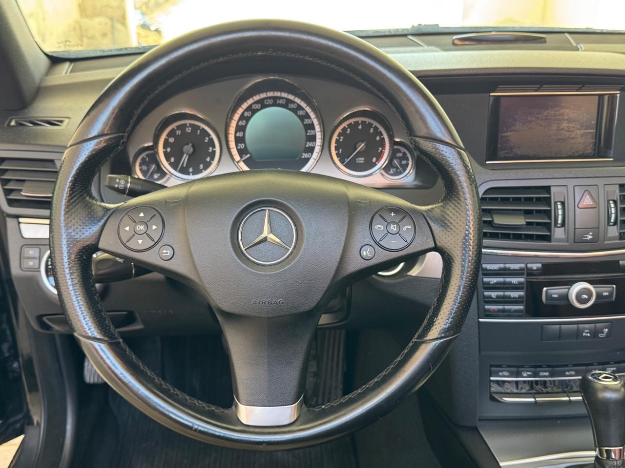 Mercedes E 200 CGI Cabrio Motore Rumoroso