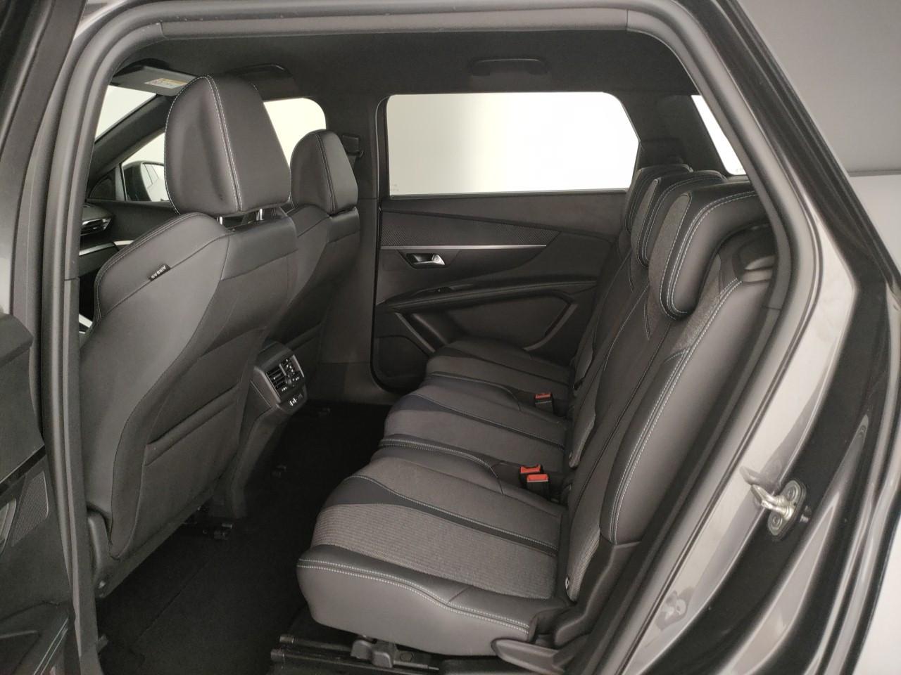 PEUGEOT 5008 1.2 puretech t Allure Pack 130cv (7 Posti)