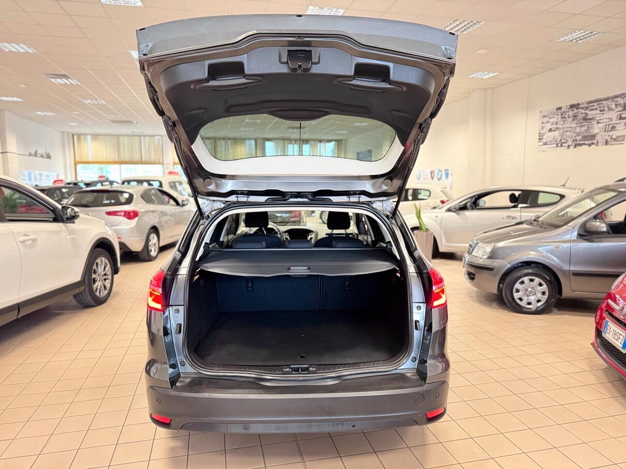 Ford Focus 1.5 TDCi 120 CV Start&Stop Powershift SW Titanium X