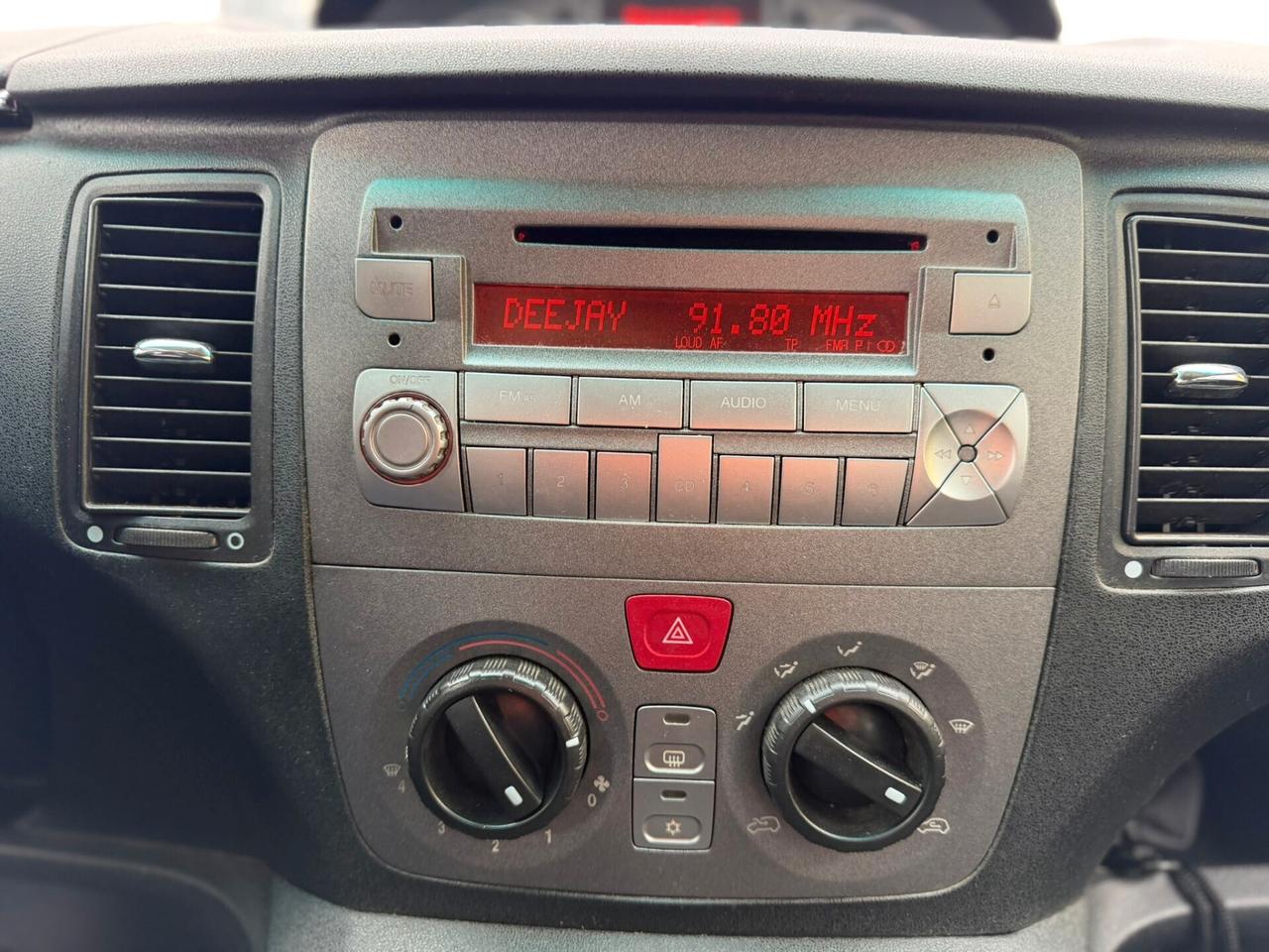 Lancia MUSA 1.4 8V Ecochic (GPL) Diva