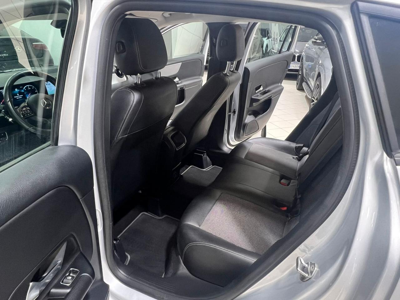 Mercedes-benz GLA 200 d Automatic Business Extra