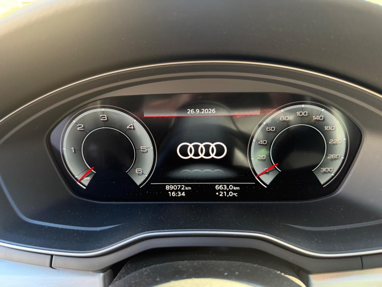 Audi A4 35 TDI/163 CV S tronic line edition