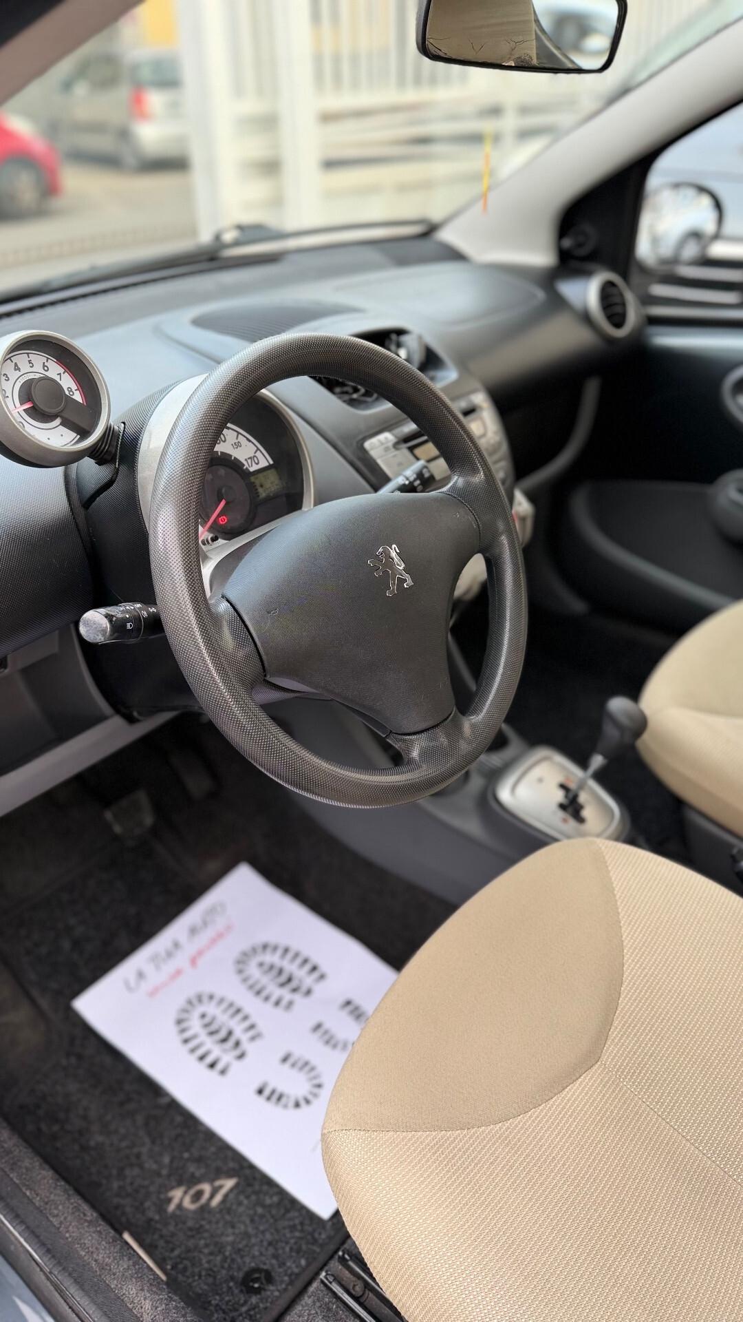 Peugeot 107 1.0 68CV 5p. Sweet Years AUTOMATICA