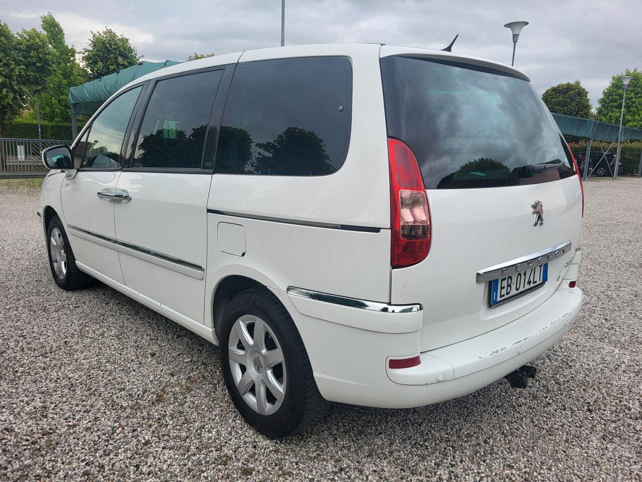 Peugeot 807 2.2 HDi 170CV