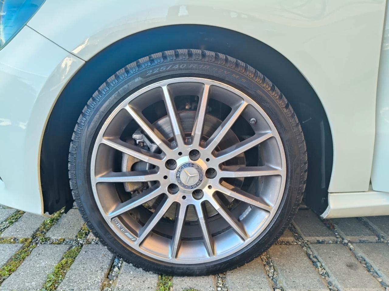 Mercedes-benz A 250 4Matic Automatic Premium