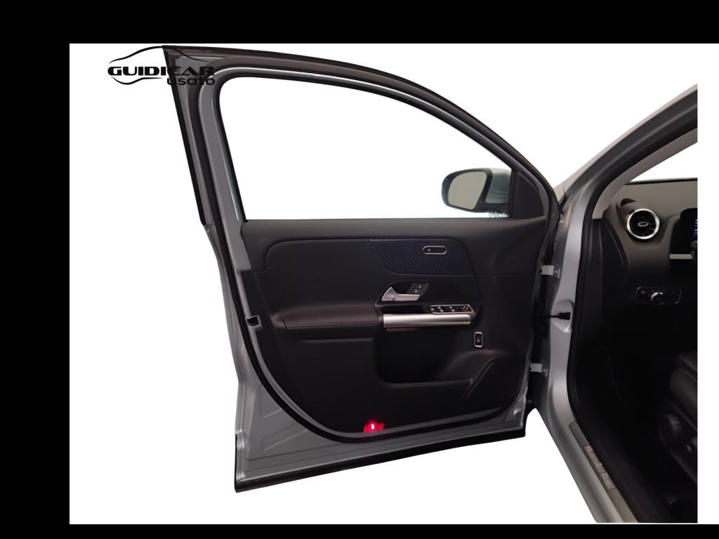 Mercedes-Benz GLA-H247 2023 - GLA 180 d Progressive Advanced auto