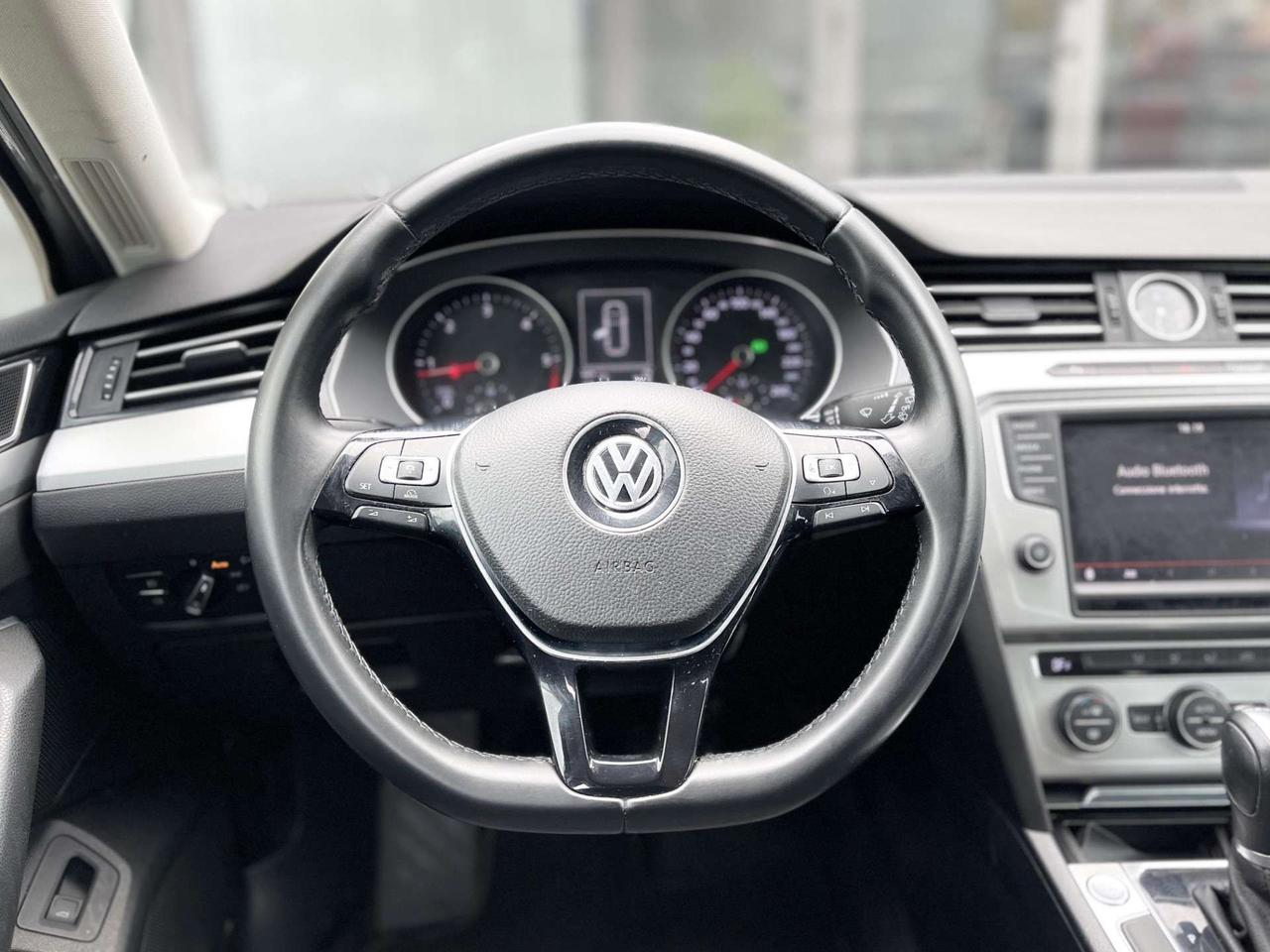 Volkswagen Passat 1.6 Diesel 120CV E6 - 2015
