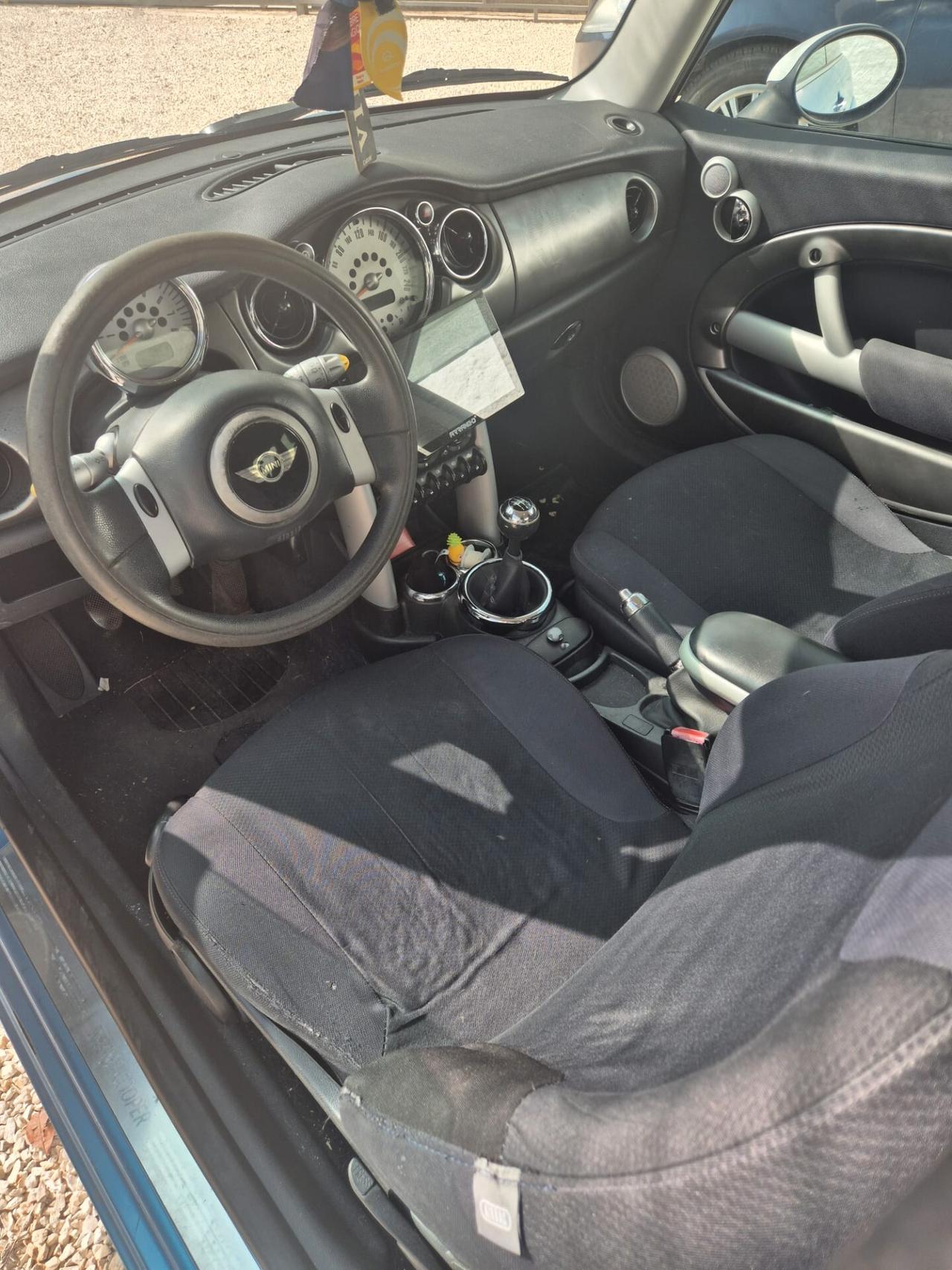Mini 1.6 16V Cooper