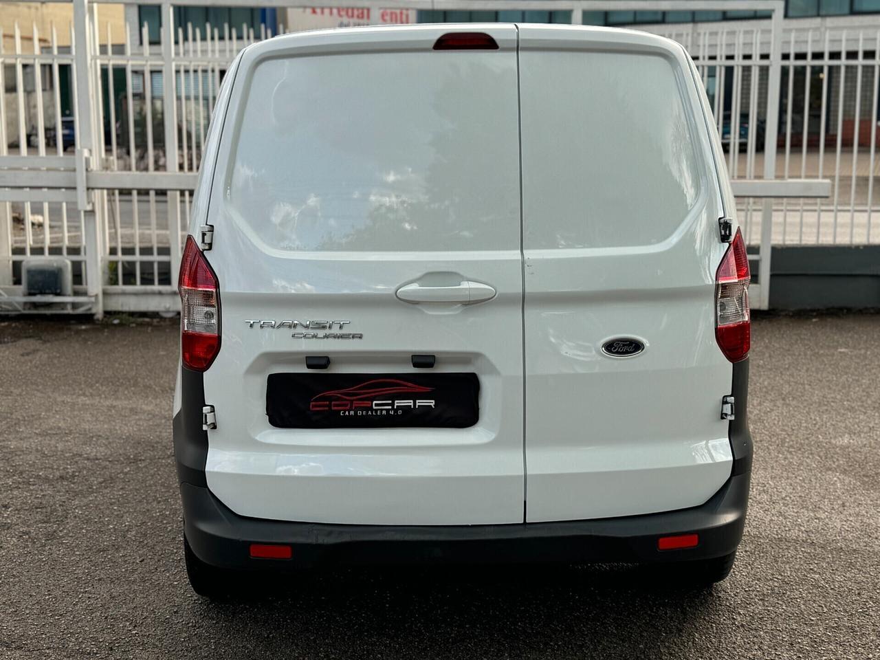 Ford Transit Courier 1.5 TDCi 75CV Vann2017